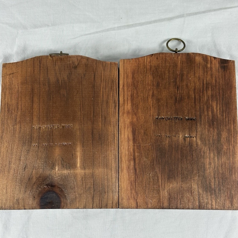 Vintage Set of 2‎ Hummel Wood Wall Plaques 5" x 7" Boy And Girl Umbrella Rain - Picture 11 of 12